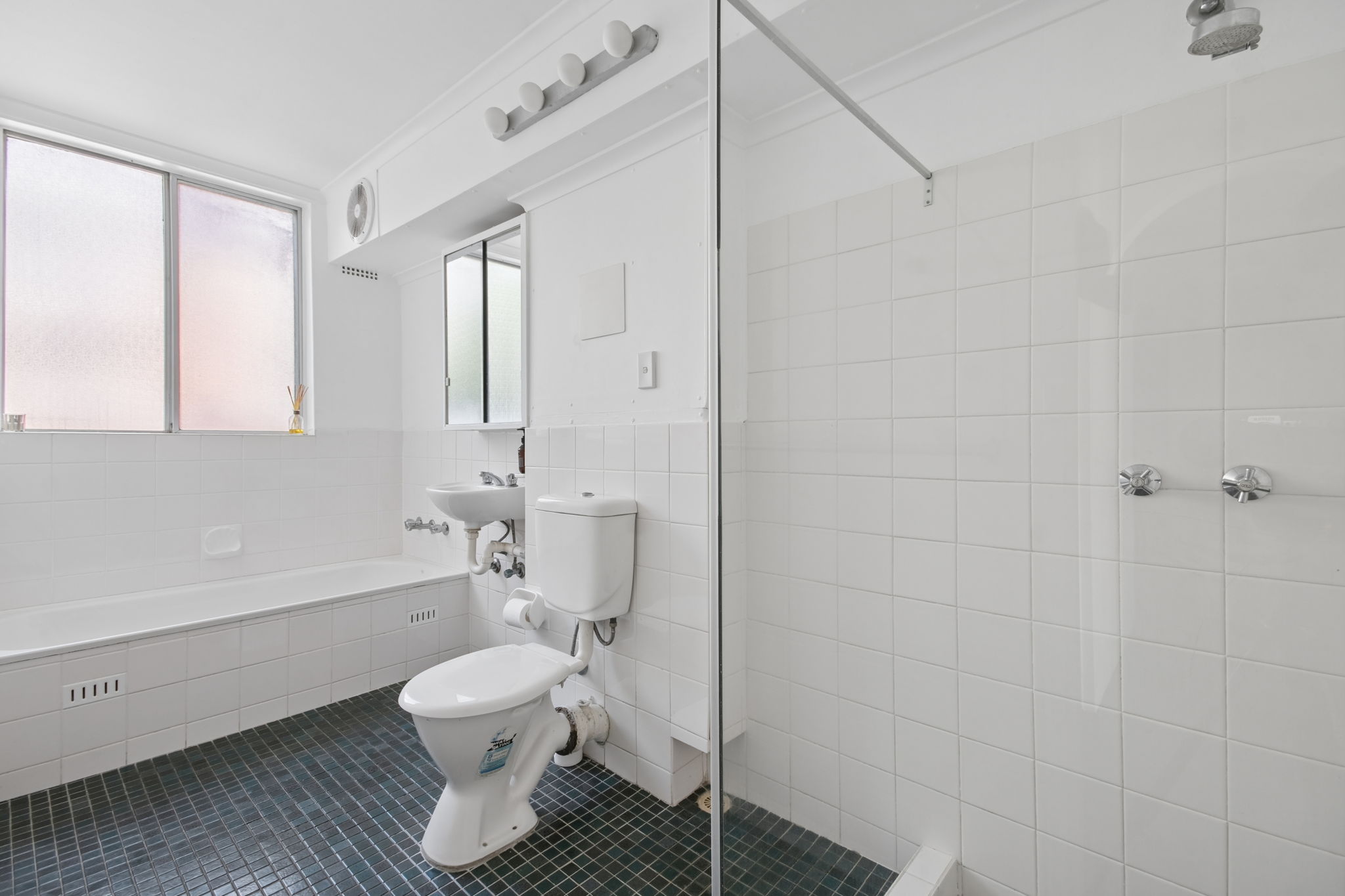 1/1211 Pittwater Road, Collaroy NSW 2097, Collaroy - Thumbnail 6